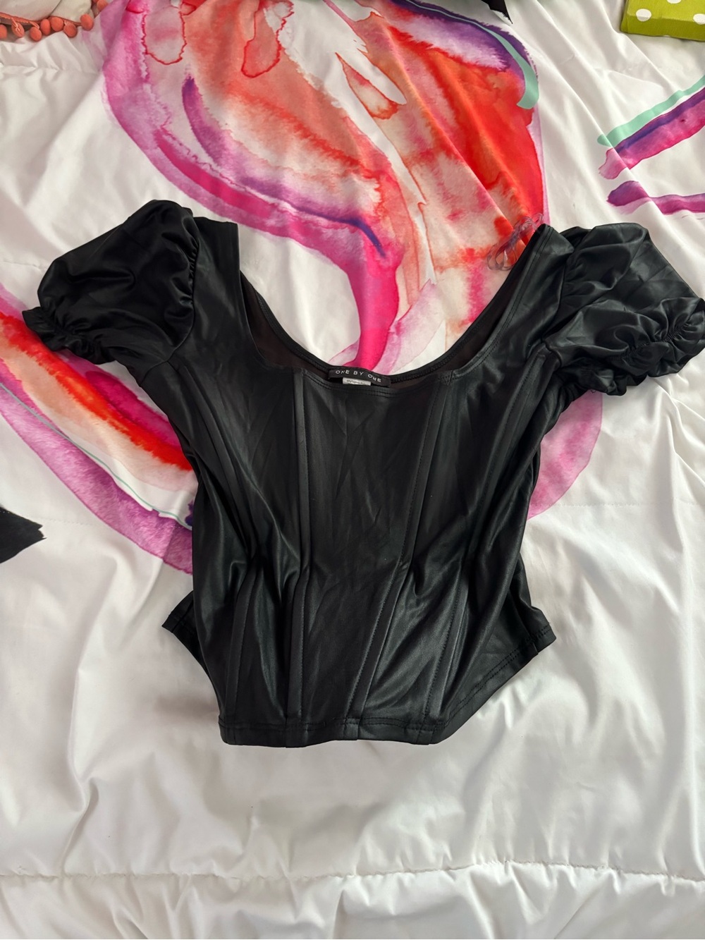 One By One Dollskill Faux Leather Corset Top Black Puff Sleeve Bustier Size L